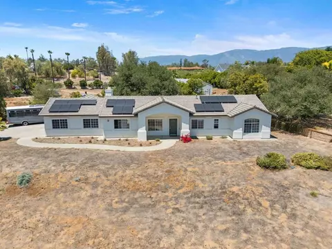 29027 The Yellow Brick Rd, Valley Center, CA 92082