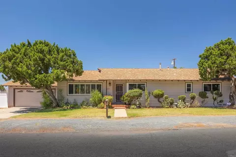 1328 Arlington Pl, El Cajon, CA 92021