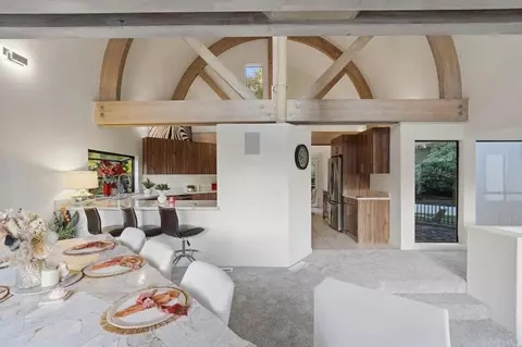 Dining - 6105 Avenida Chamnez, La Jolla, CA 92037 photo 3 of 5