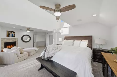 Bedroom - 6105 Avenida Chamnez, La Jolla, CA 92037 photo 5 of 6