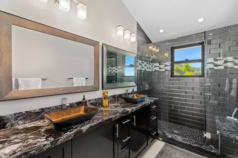 Bath - 42950 Ivy St, Murrieta, CA 92562 photo 5 of 6