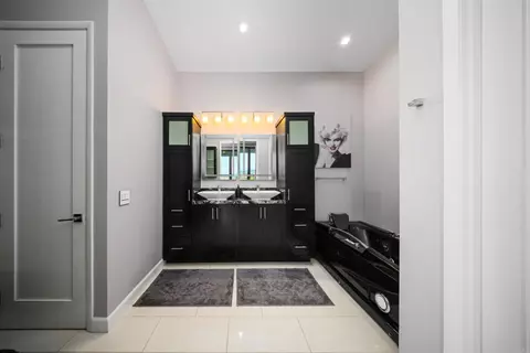 Bath - 42950 Ivy St, Murrieta, CA 92562 photo 1 of 6