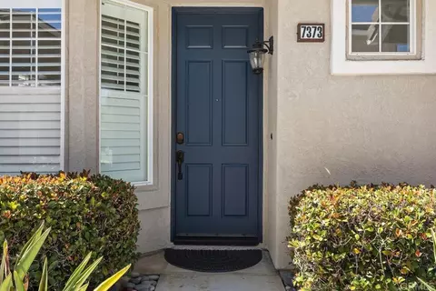 Entry Way - 7373 Seafarer Pl, Carlsbad, CA 92011 photo 4 of 4