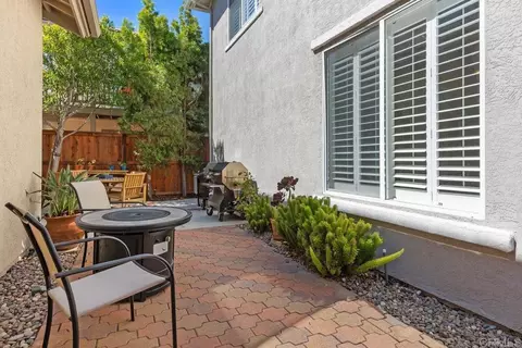Exterior - 7373 Seafarer Pl, Carlsbad, CA 92011 photo 6 of 10