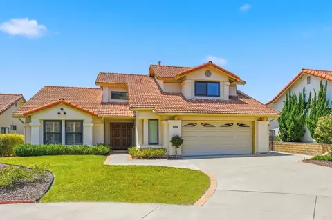 1463 Clark Ct, Vista, CA 92081