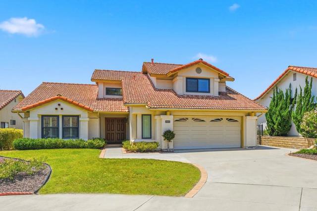 1463 Clark Ct, Vista, CA 92081