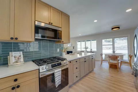 Kitchen - 1334 Partridge Ln, Oceanside, CA 92054 photo 6 of 6