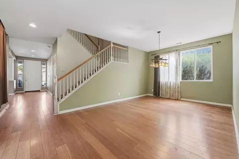 Living - 29255 Providence Rd, Temecula, CA 92591 photo 4 of 8