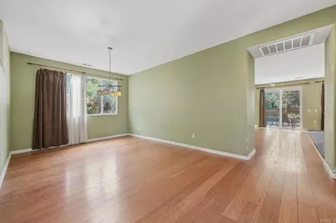 Living - 29255 Providence Rd, Temecula, CA 92591 photo 3 of 8