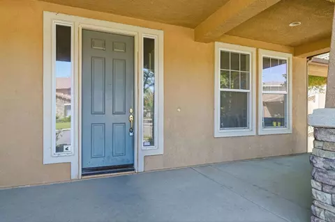 Entry Way - 29255 Providence Rd, Temecula, CA 92591 photo 1 of 3