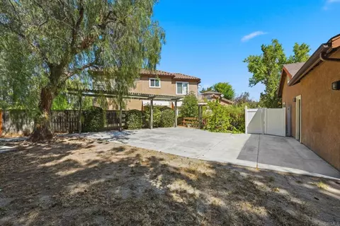 Exterior - 29255 Providence Rd, Temecula, CA 92591 photo 6 of 8