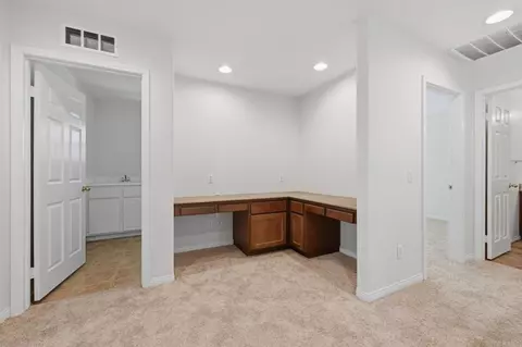 Entry Way - 29255 Providence Rd, Temecula, CA 92591 photo 4 of 5