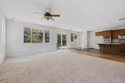 Living - 29255 Providence Rd, Temecula, CA 92591 photo 9 of 12