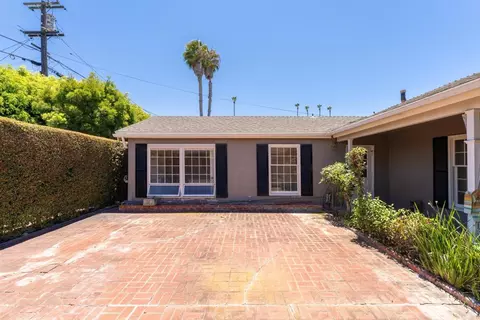 Exterior - 6530 Manana Pl, La Jolla, CA 92037 photo 6 of 11