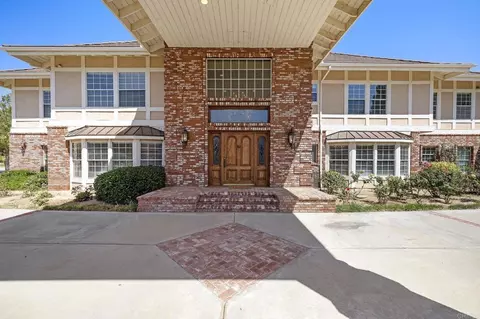 Exterior - 36910 Pauba Rd, Temecula, CA 92592 photo 2 of 3
