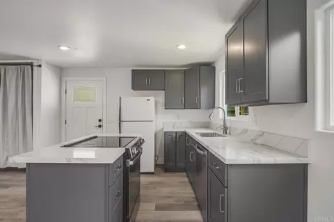 Kitchen - 455 Filbert St, El Cajon, CA 92020 photo 4 of 4