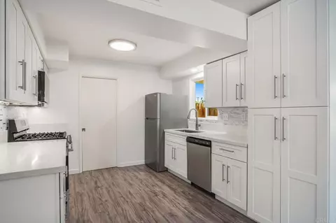 Kitchen - 455 Filbert St, El Cajon, CA 92020 photo 1 of 4
