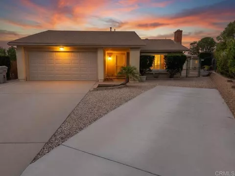 11815 Elkins, San Diego, CA 92126