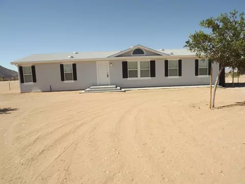 60382 Stearman, Landers, CA 92285