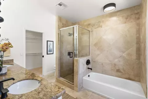 Bath - 4305 Manchester Ave, Encinitas, CA 92024 photo 9 of 10