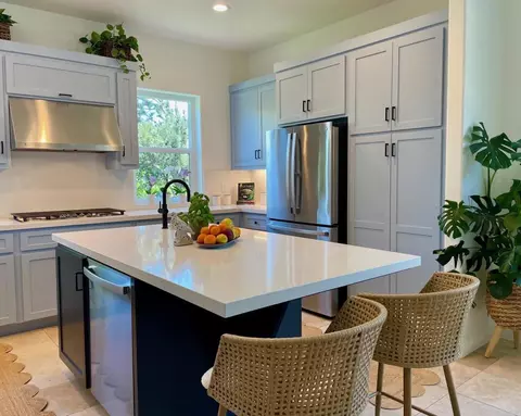 Kitchen - 4305 Manchester Ave, Encinitas, CA 92024 photo 3 of 5