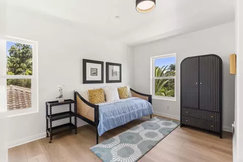 Bedroom - 4305 Manchester Ave, Encinitas, CA 92024 photo 7 of 9