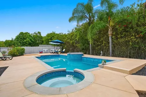 Exterior - 745 Black Hawk Cir, Vista, CA 92081 photo 7 of 13