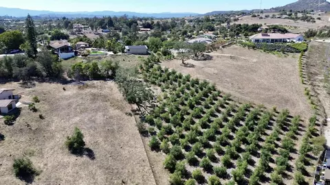 Hawks View Way, Fallbrook, CA 92028 photo 9