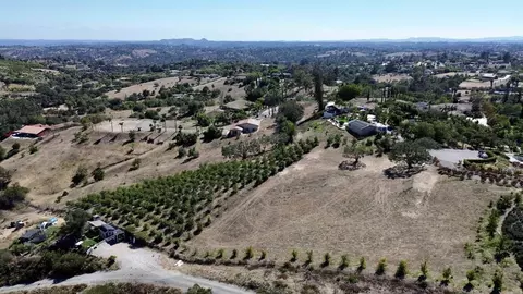 Hawks View Way, Fallbrook, CA 92028 photo 34