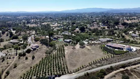 Hawks View Way, Fallbrook, CA 92028 photo 36