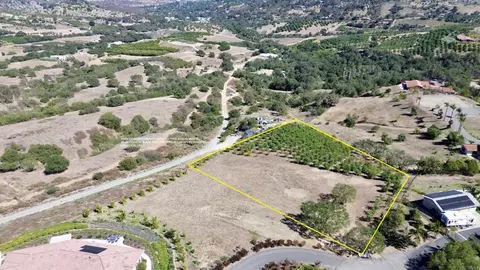 Hawks View Way, Fallbrook, CA 92028