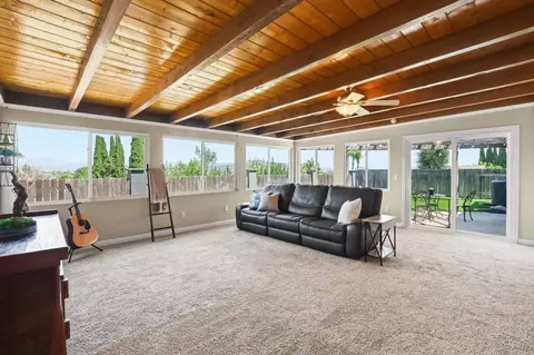 Living - 10029 Via Leslie, Santee, CA 92071 photo 4 of 5