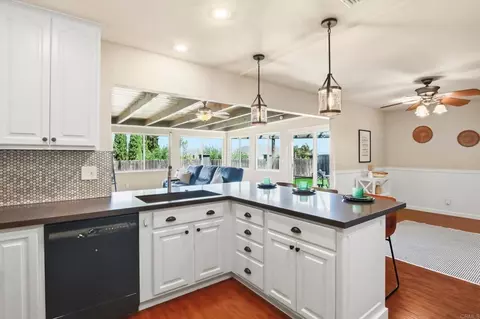Kitchen - 10029 Via Leslie, Santee, CA 92071 photo 4 of 5