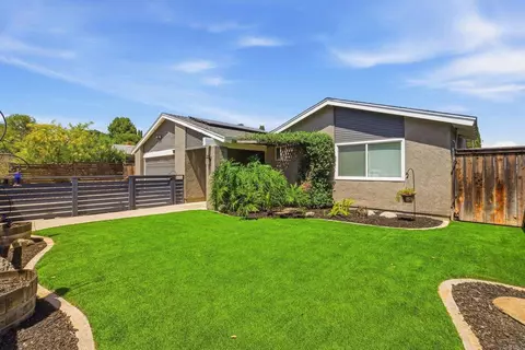 Exterior - 10029 Via Leslie, Santee, CA 92071 photo 5 of 10