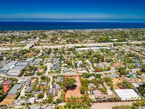 975 Urania Ave, Encinitas, CA 92024
