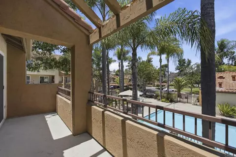 15387 Maturin Dr #231, San Diego, CA 92127