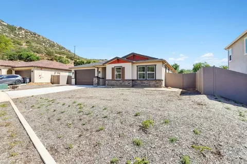 Exterior - 3147 Smith Pl, Escondido, CA 92027 photo 5 of 7