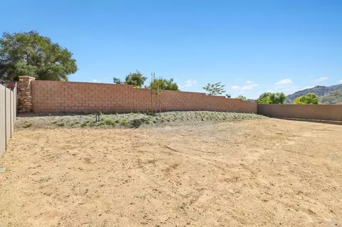 Exterior - 3147 Smith Pl, Escondido, CA 92027 photo 2 of 7