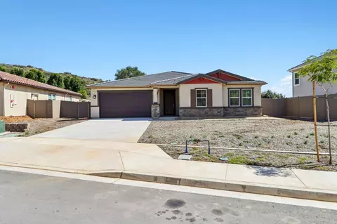 Exterior - 3147 Smith Pl, Escondido, CA 92027 photo 6 of 7
