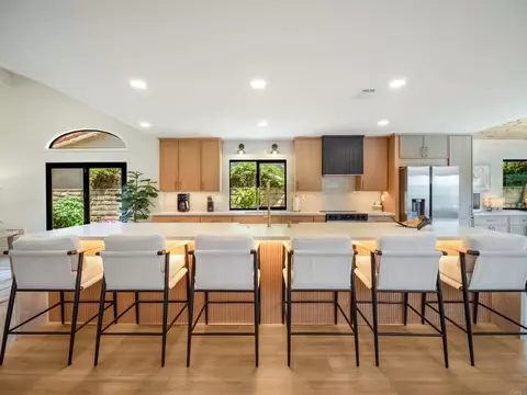 Kitchen - 3985 Syme Dr, Carlsbad, CA 92008 photo 9 of 11