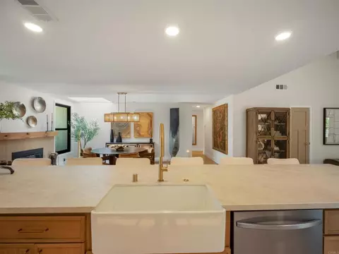 Kitchen - 3985 Syme Dr, Carlsbad, CA 92008 photo 8 of 11
