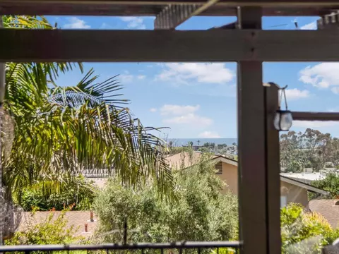 View/Area - 3985 Syme Dr, Carlsbad, CA 92008 photo 8 of 10