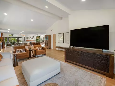 Living - 3985 Syme Dr, Carlsbad, CA 92008 photo 4 of 7