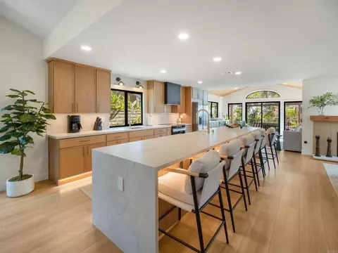 Kitchen - 3985 Syme Dr, Carlsbad, CA 92008 photo 10 of 11