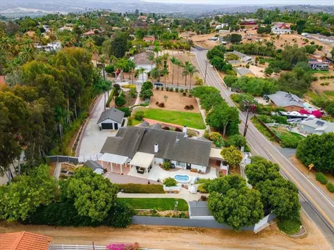 View/Area - 2794 Alta Vista Dr, Fallbrook, CA 92028 photo 2 of 4