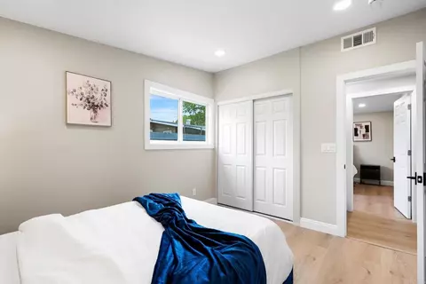 Bedroom - 13824 Powers Rd, Poway, CA 92064 photo 4 of 8