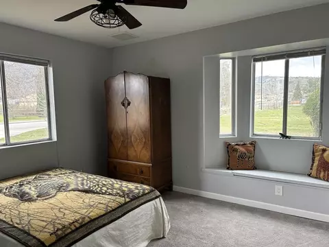 Bedroom - 18461 Santa Anita St, Tehachapi, CA 93561 photo 4 of 6