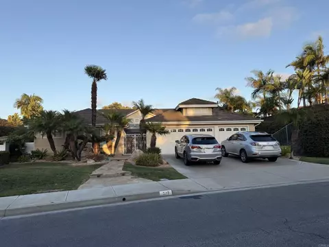 372 Point Windemere Pl, Oceanside, CA 92057 photo 1