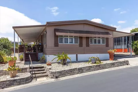 3535 Linda Vista Dr #202, San Marcos, CA 92078