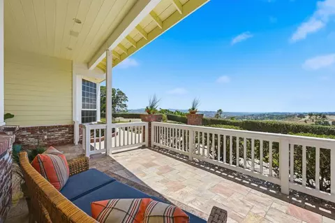 2292 Dos Lomas, Fallbrook, CA 92028 photo 3
